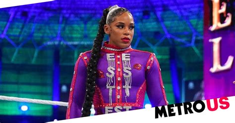 bianca belair nipple|VIDEO: WWE Star Tiffany Stratton Suffered An Uncensored。